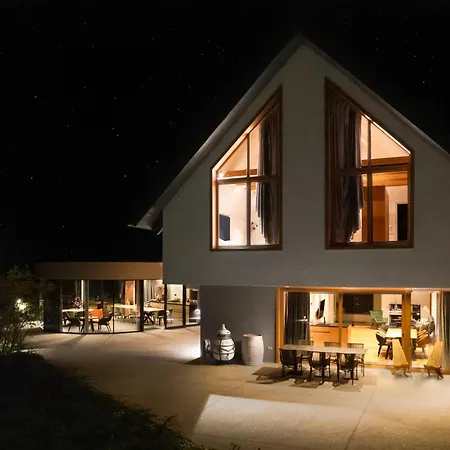 Villa Ambient